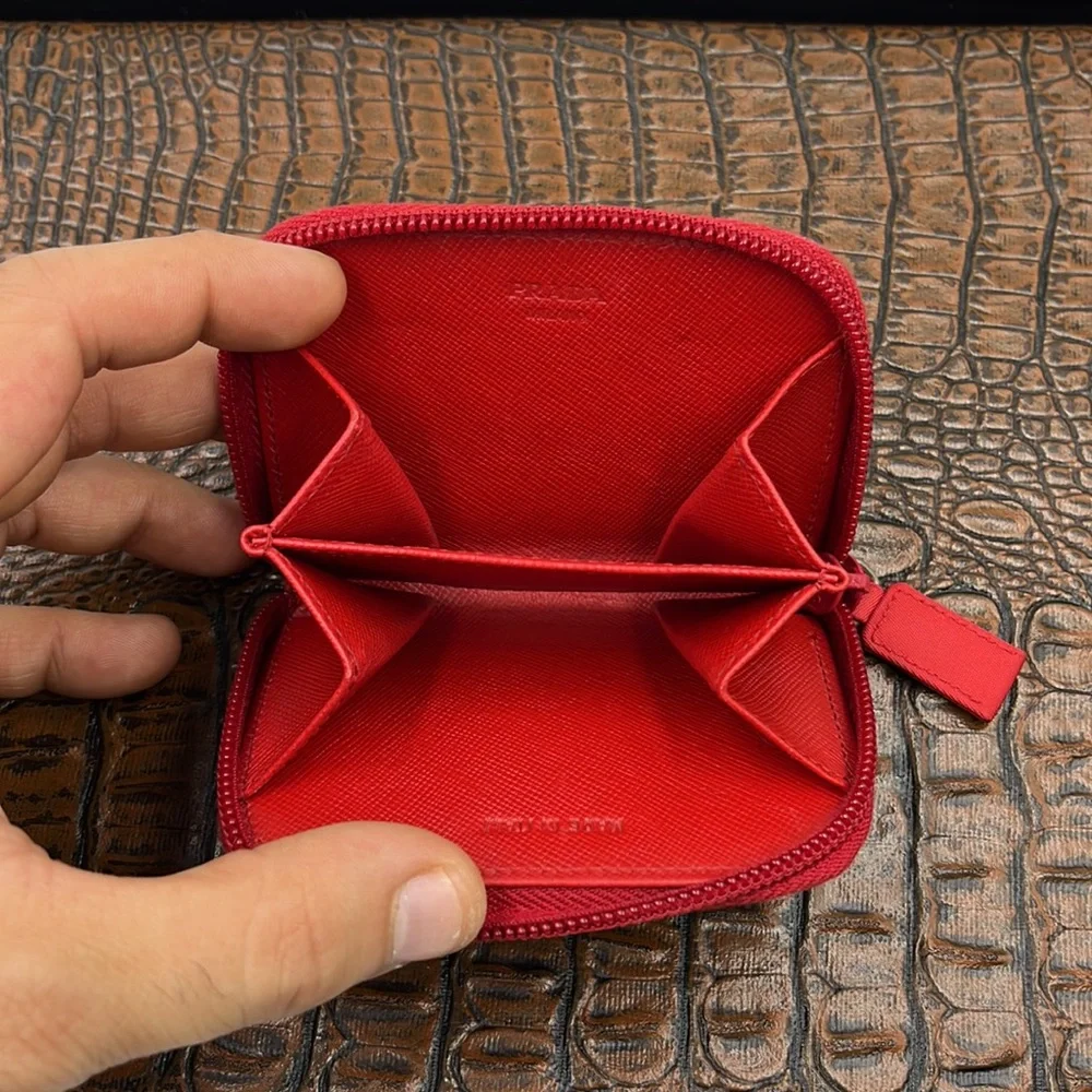 Prada Tessuto Red Zip Around Unisex Credit Card 💳 Holder - Picture 7 of 11